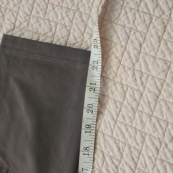 Lululemon All The Right Places Crop Army Green - Picture 6 of 7